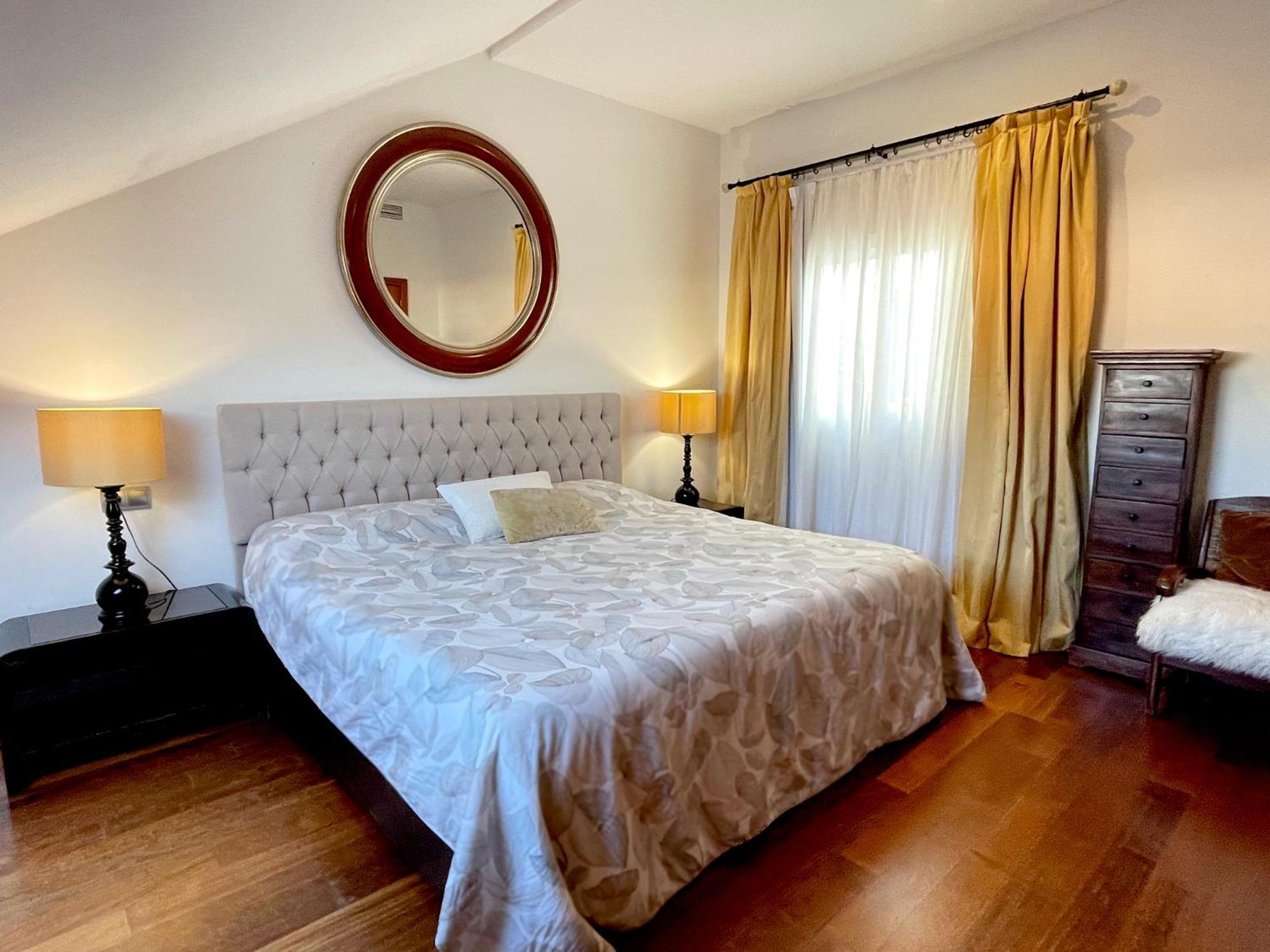 Atico En Plaza De La Constitucion 3 Bedrooms Málaga Dış mekan fotoğraf